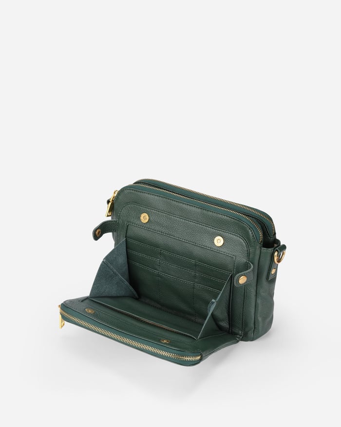 Jovie | Sleek Three-Layer Crossbody Bag